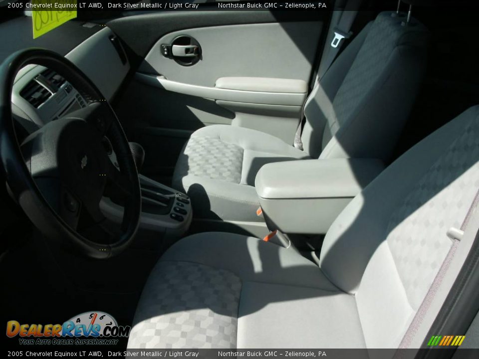 2005 Chevrolet Equinox LT AWD Dark Silver Metallic / Light Gray Photo #8