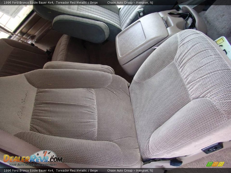 1996 Ford Bronco Eddie Bauer 4x4 Toreador Red Metallic / Beige Photo #19