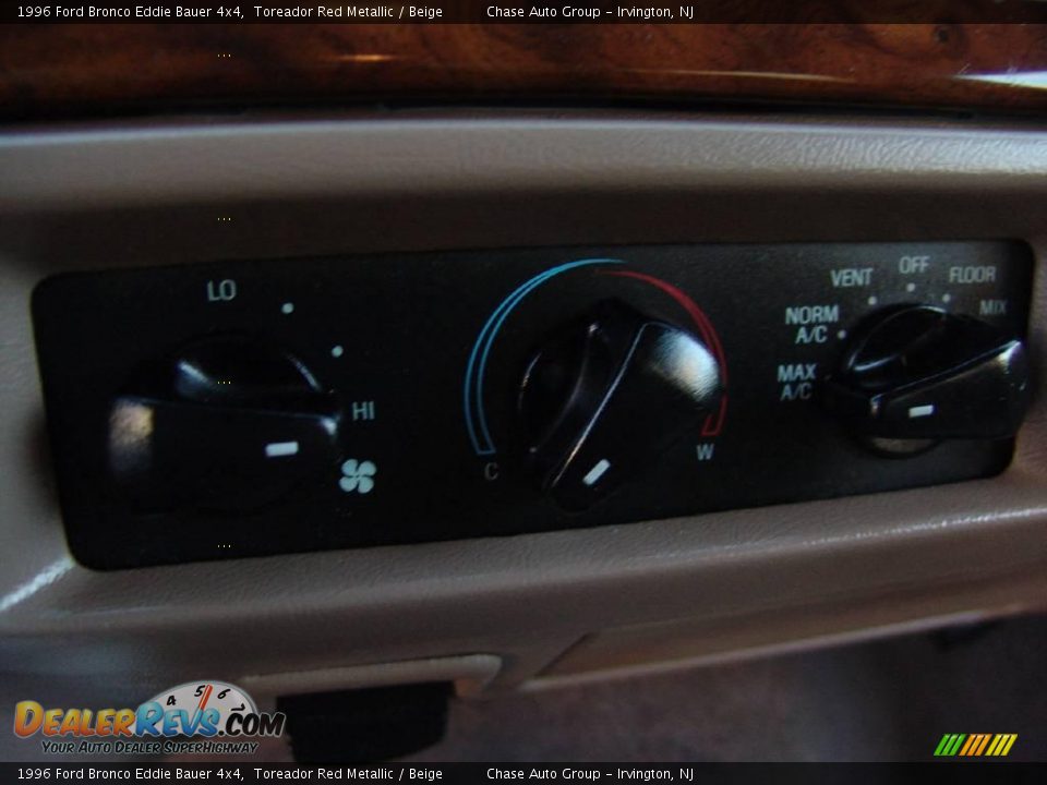 1996 Ford Bronco Eddie Bauer 4x4 Toreador Red Metallic / Beige Photo #26