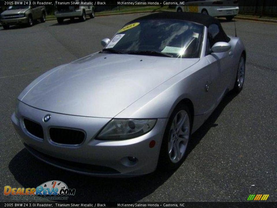 2005 BMW Z4 3.0i Roadster Titanium Silver Metallic / Black Photo #5
