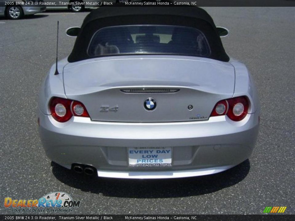 2005 BMW Z4 3.0i Roadster Titanium Silver Metallic / Black Photo #6