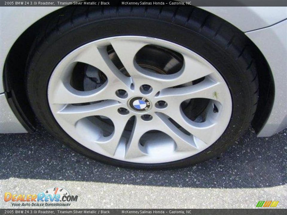 2005 BMW Z4 3.0i Roadster Titanium Silver Metallic / Black Photo #10