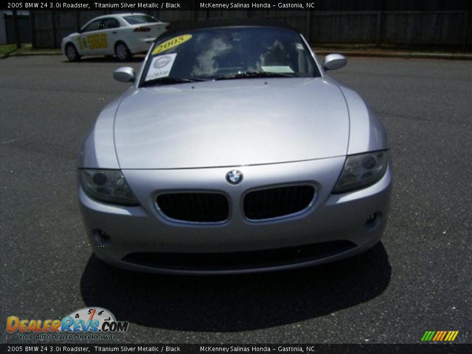 2005 BMW Z4 3.0i Roadster Titanium Silver Metallic / Black Photo #12