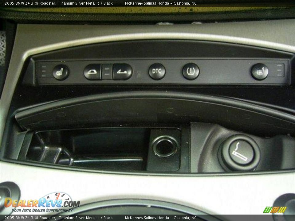 2005 BMW Z4 3.0i Roadster Titanium Silver Metallic / Black Photo #29