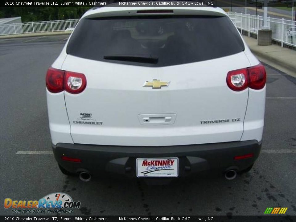 2010 Chevrolet Traverse LTZ Summit White / Cashmere Photo #3