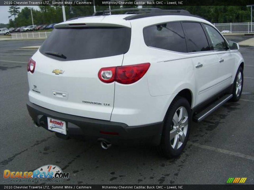 2010 Chevrolet Traverse LTZ Summit White / Cashmere Photo #4