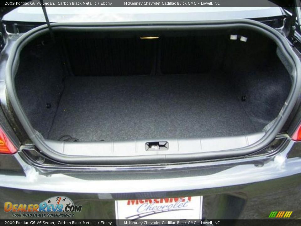 2009 Pontiac G6 V6 Sedan Carbon Black Metallic / Ebony Photo #17