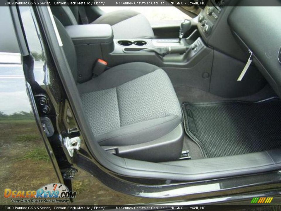 2009 Pontiac G6 V6 Sedan Carbon Black Metallic / Ebony Photo #19