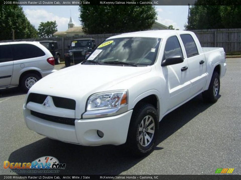 2008 Mitsubishi Raider LS Double Cab Arctic White / Slate Photo #1