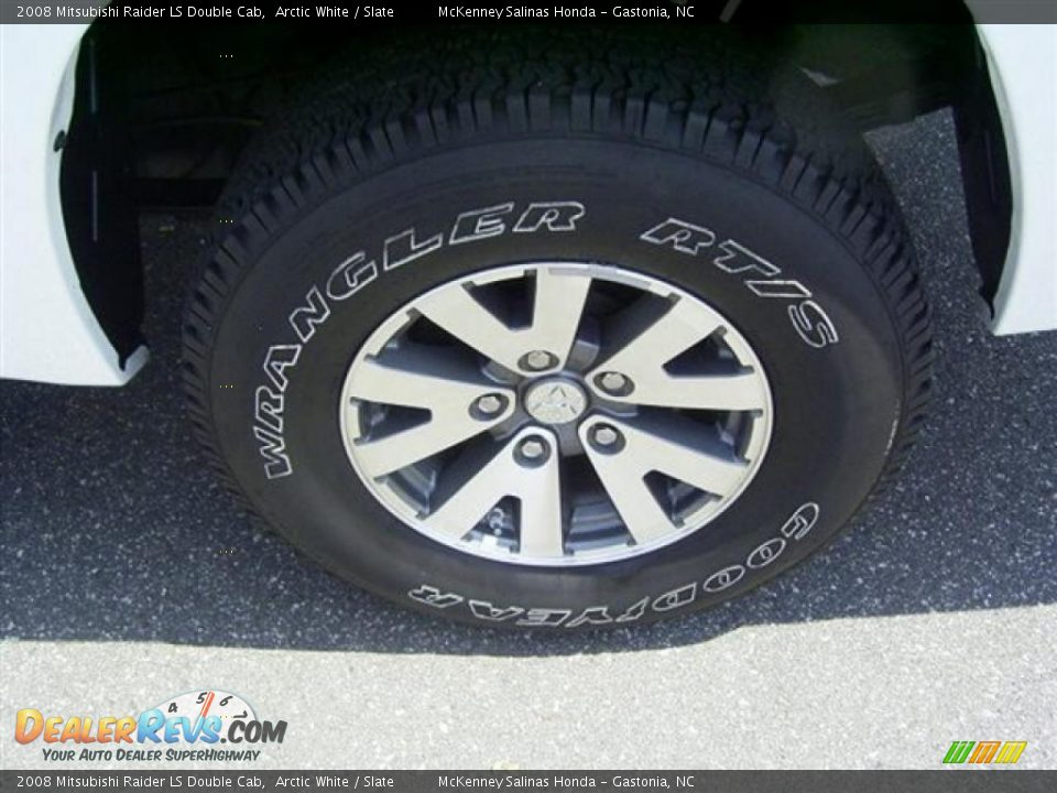 2008 Mitsubishi Raider LS Double Cab Arctic White / Slate Photo #4