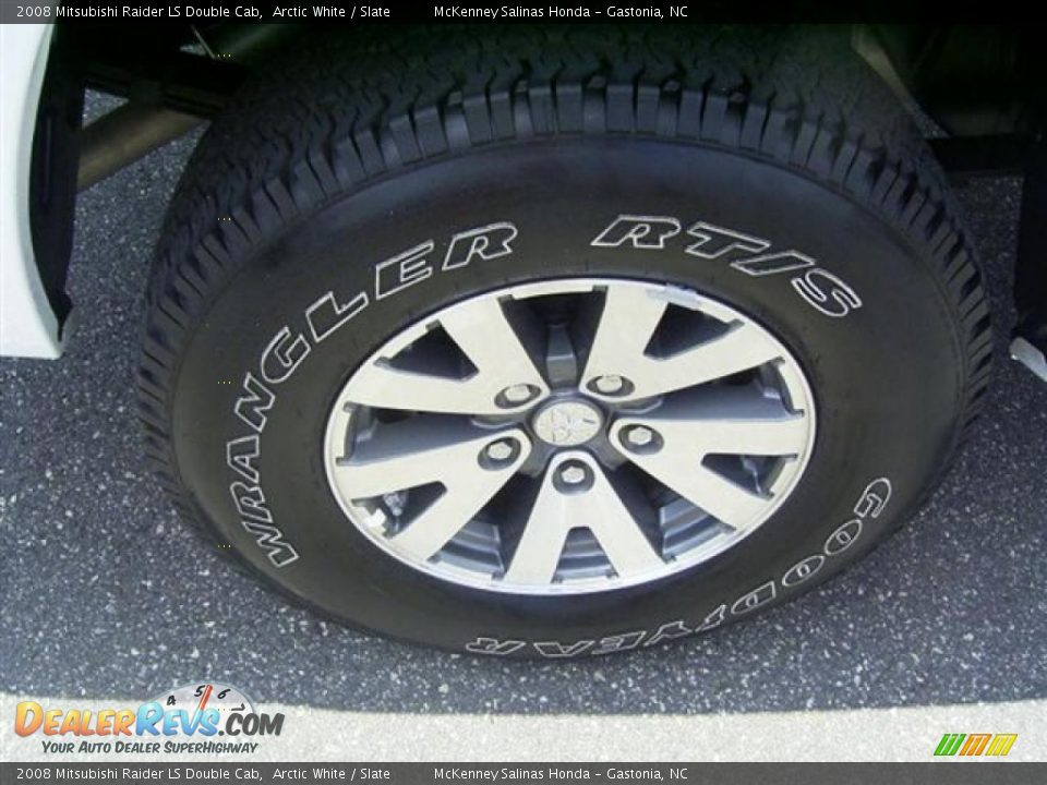 2008 Mitsubishi Raider LS Double Cab Arctic White / Slate Photo #8