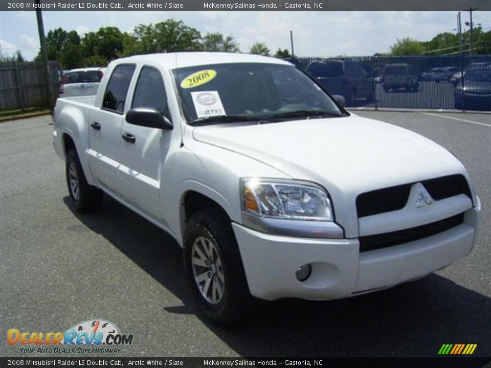 2008 Mitsubishi Raider LS Double Cab Arctic White / Slate Photo #11