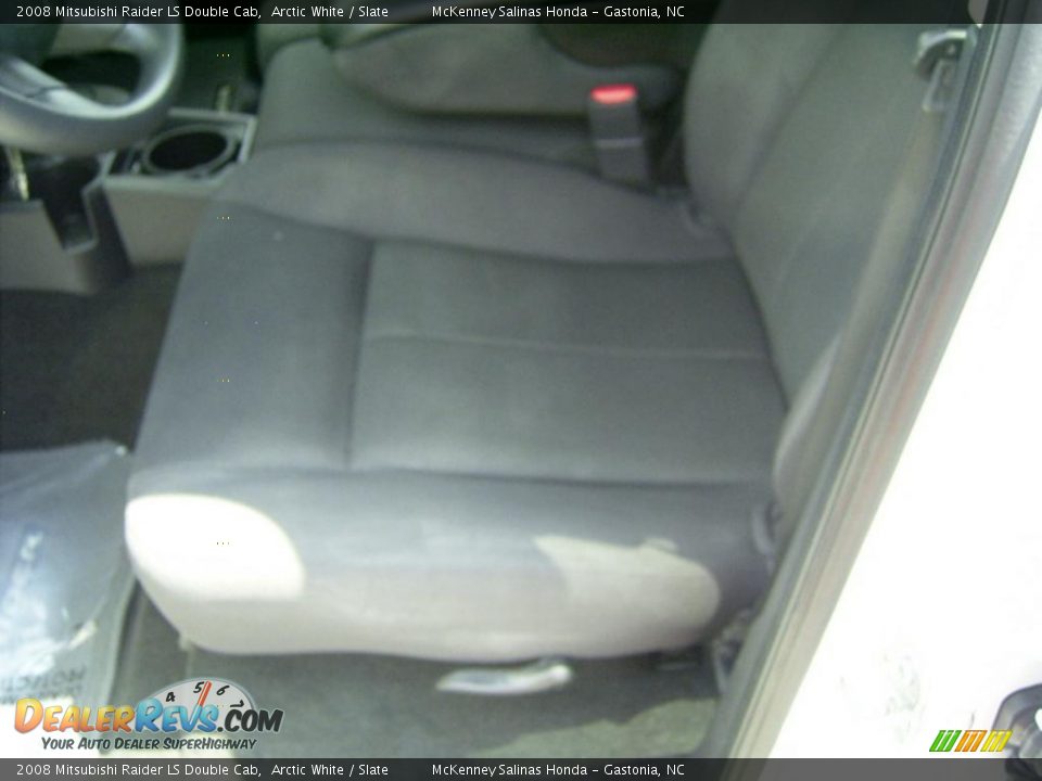 2008 Mitsubishi Raider LS Double Cab Arctic White / Slate Photo #17
