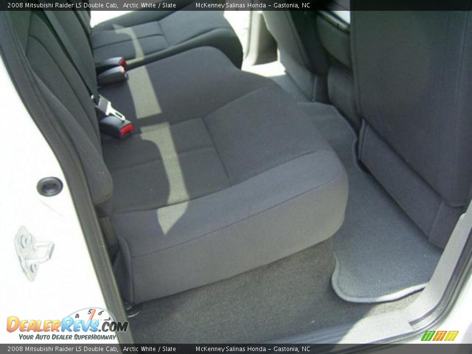 2008 Mitsubishi Raider LS Double Cab Arctic White / Slate Photo #21
