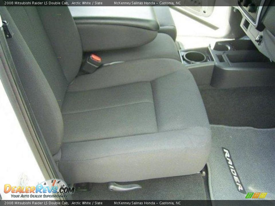 2008 Mitsubishi Raider LS Double Cab Arctic White / Slate Photo #25