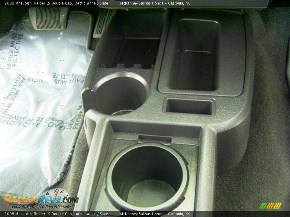 2008 Mitsubishi Raider LS Double Cab Arctic White / Slate Photo #29