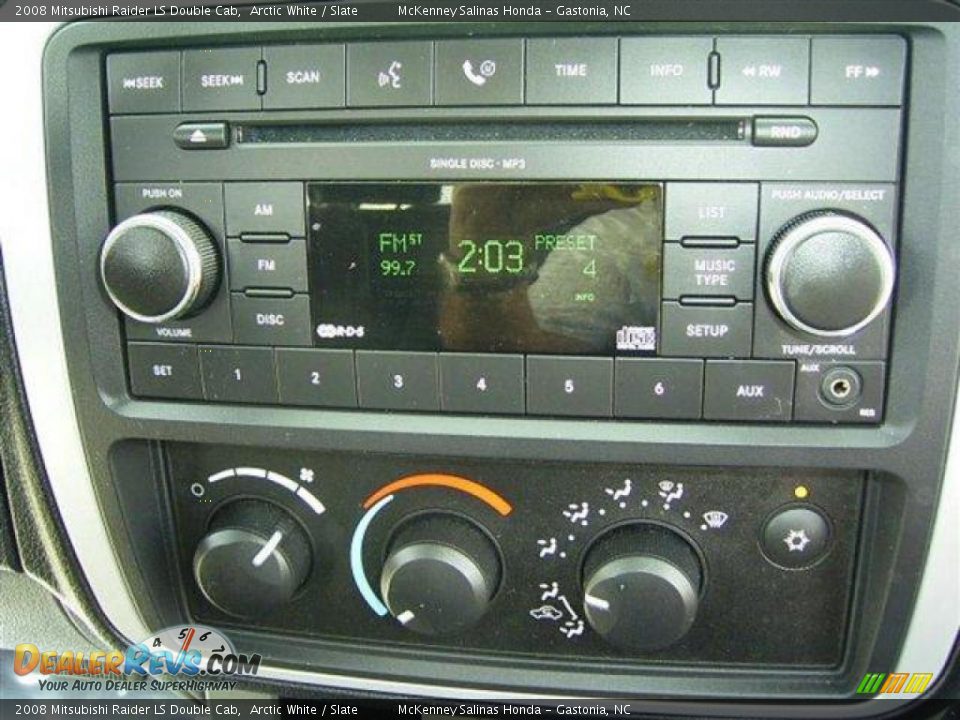 2008 Mitsubishi Raider LS Double Cab Arctic White / Slate Photo #30