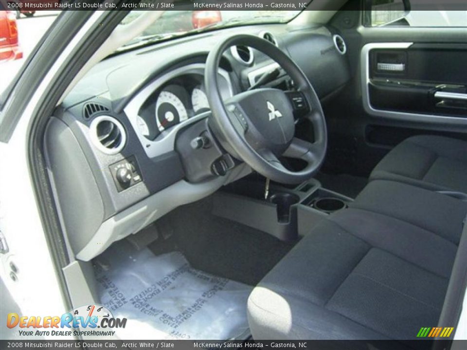2008 Mitsubishi Raider LS Double Cab Arctic White / Slate Photo #34