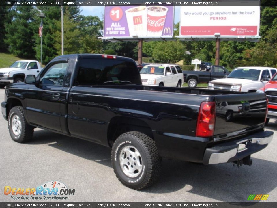 2003 Chevrolet Silverado 1500 LS Regular Cab 4x4 Black / Dark Charcoal Photo #3
