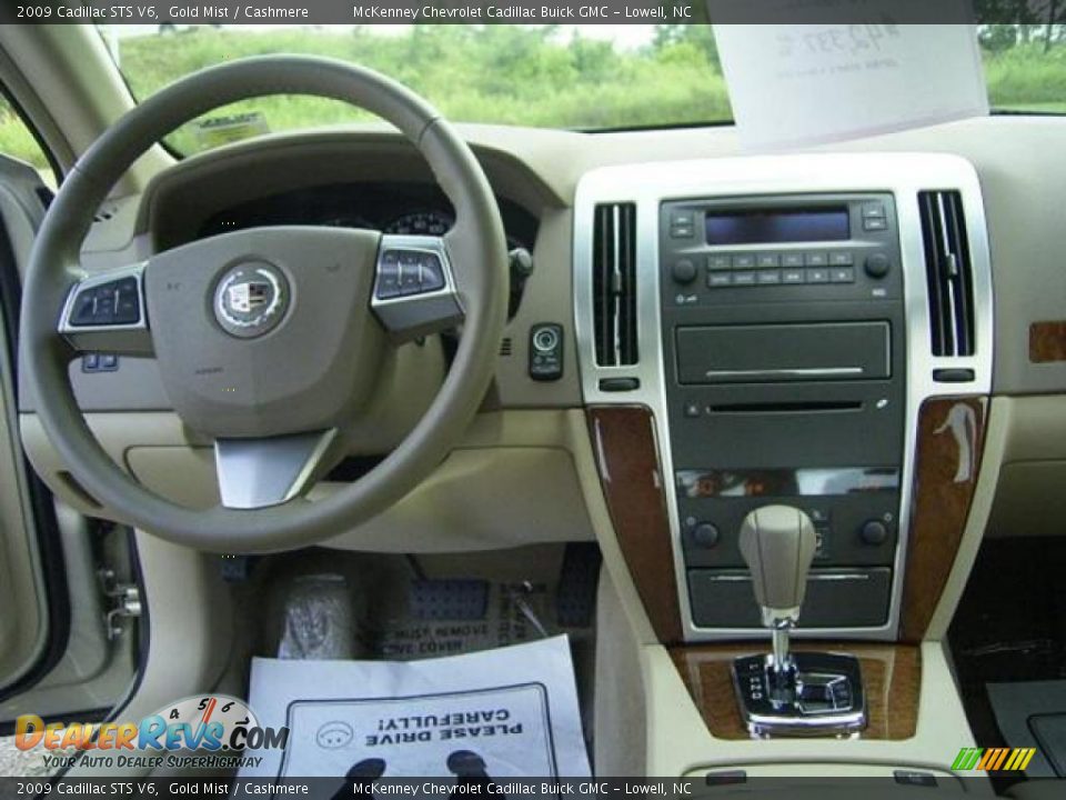 2009 Cadillac STS V6 Gold Mist / Cashmere Photo #13