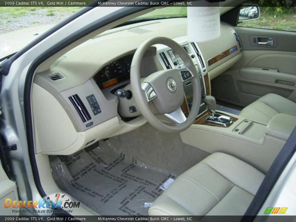 2009 Cadillac STS V6 Gold Mist / Cashmere Photo #25