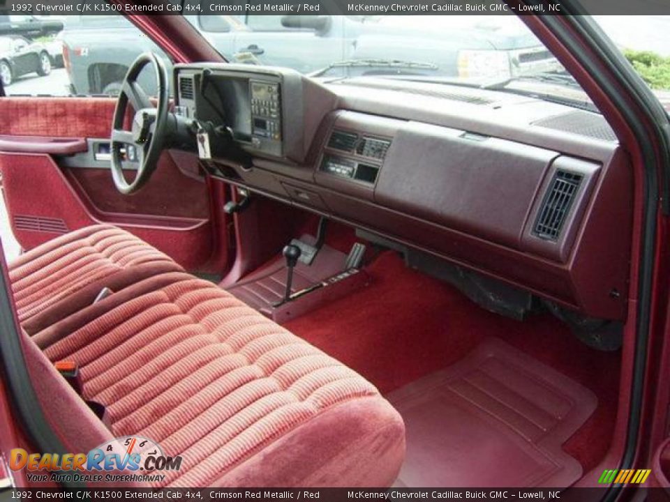 1992 Chevrolet C/K K1500 Extended Cab 4x4 Crimson Red Metallic / Red Photo #16