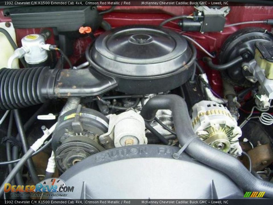 1992 Chevrolet C/K K1500 Extended Cab 4x4 Crimson Red Metallic / Red Photo #22