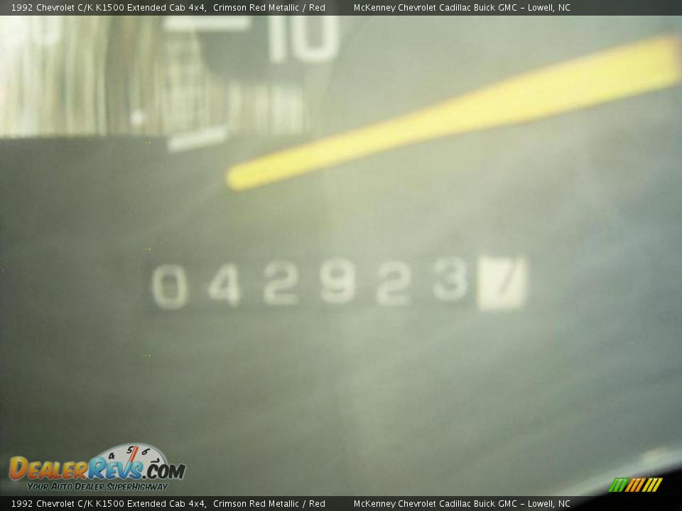 1992 Chevrolet C/K K1500 Extended Cab 4x4 Crimson Red Metallic / Red Photo #25