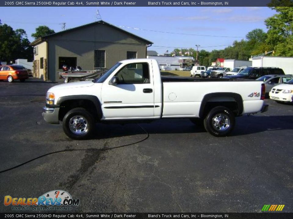 2005 GMC Sierra 2500HD Regular Cab 4x4 Summit White / Dark Pewter Photo #1