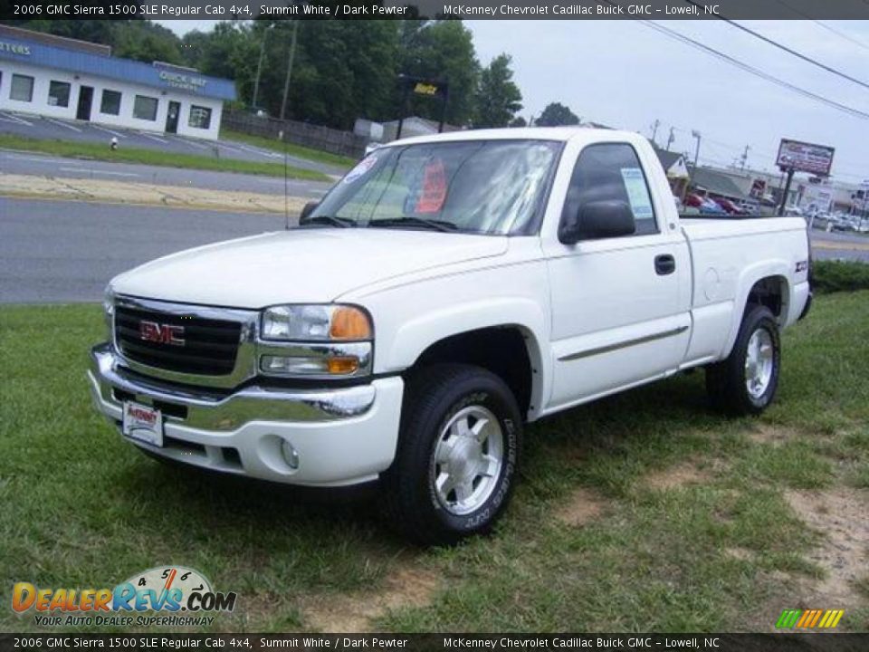 2006 GMC Sierra 1500 SLE Regular Cab 4x4 Summit White / Dark Pewter Photo #1