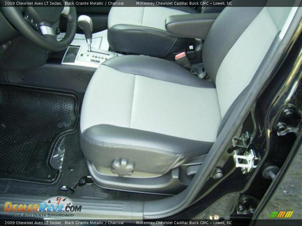 2009 Chevrolet Aveo LT Sedan Black Granite Metallic / Charcoal Photo #14