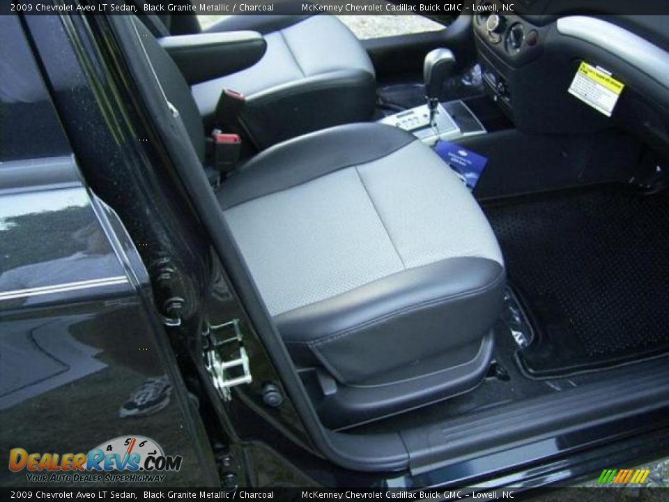 2009 Chevrolet Aveo LT Sedan Black Granite Metallic / Charcoal Photo #19