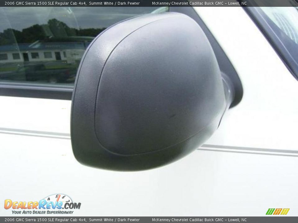 2006 GMC Sierra 1500 SLE Regular Cab 4x4 Summit White / Dark Pewter Photo #9