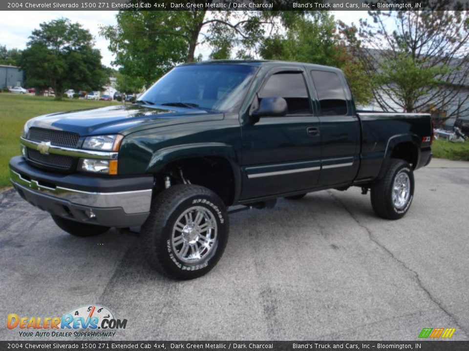 2004 Chevrolet Silverado 1500 Z71 Extended Cab 4x4 Dark Green Metallic / Dark Charcoal Photo #1