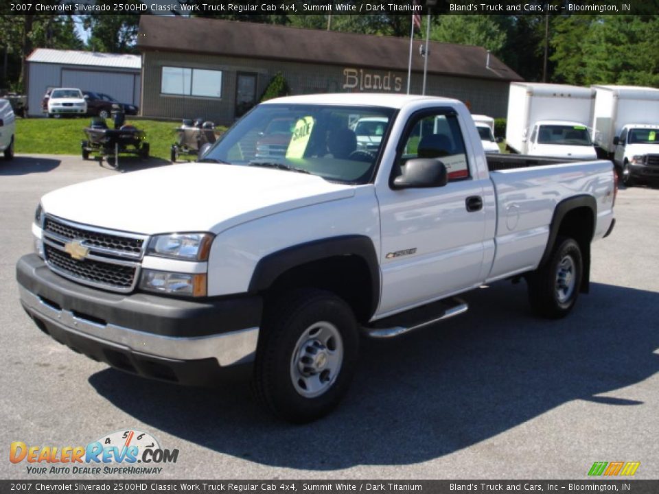 2007 Chevrolet Silverado 2500HD Classic Work Truck Regular Cab 4x4 Summit White / Dark Titanium Photo #4