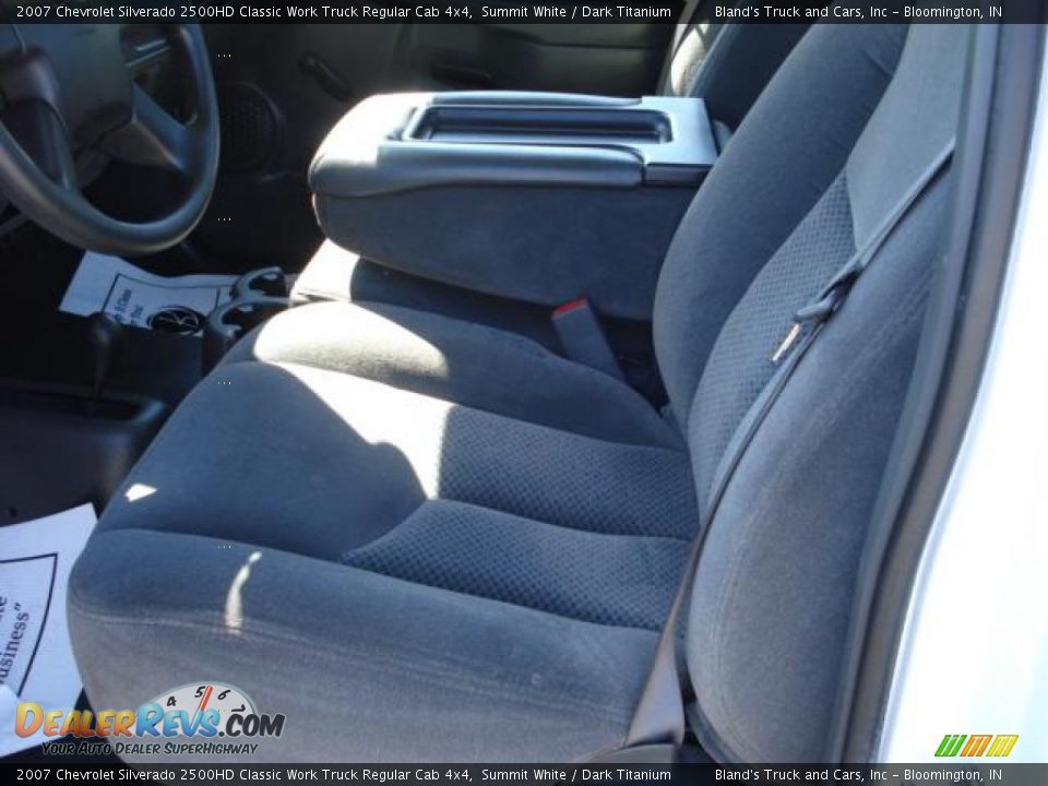 2007 Chevrolet Silverado 2500HD Classic Work Truck Regular Cab 4x4 Summit White / Dark Titanium Photo #7