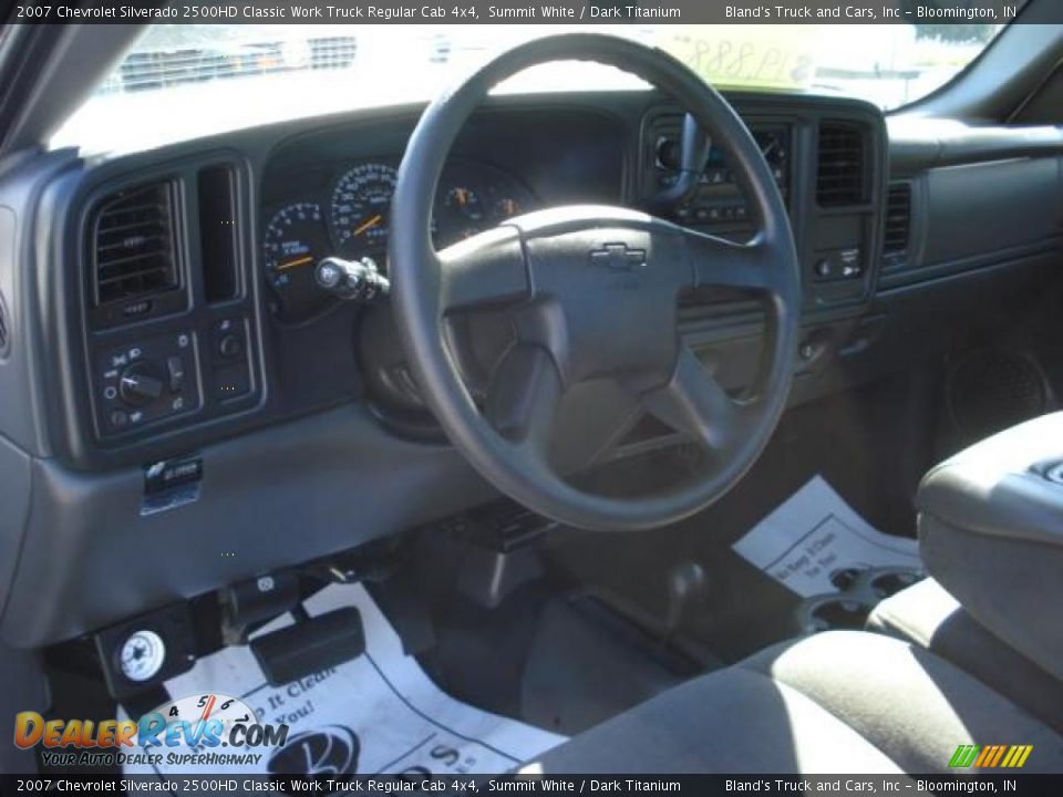 2007 Chevrolet Silverado 2500HD Classic Work Truck Regular Cab 4x4 Summit White / Dark Titanium Photo #8