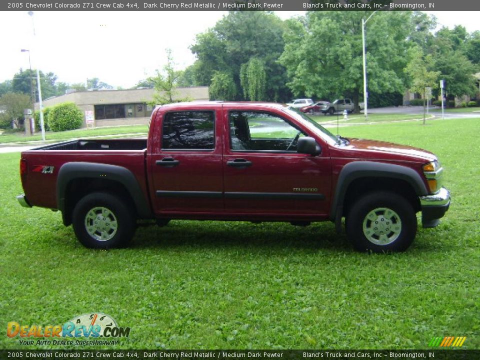 2005 Chevrolet Colorado Z71 Crew Cab 4x4 Dark Cherry Red Metallic / Medium Dark Pewter Photo #4
