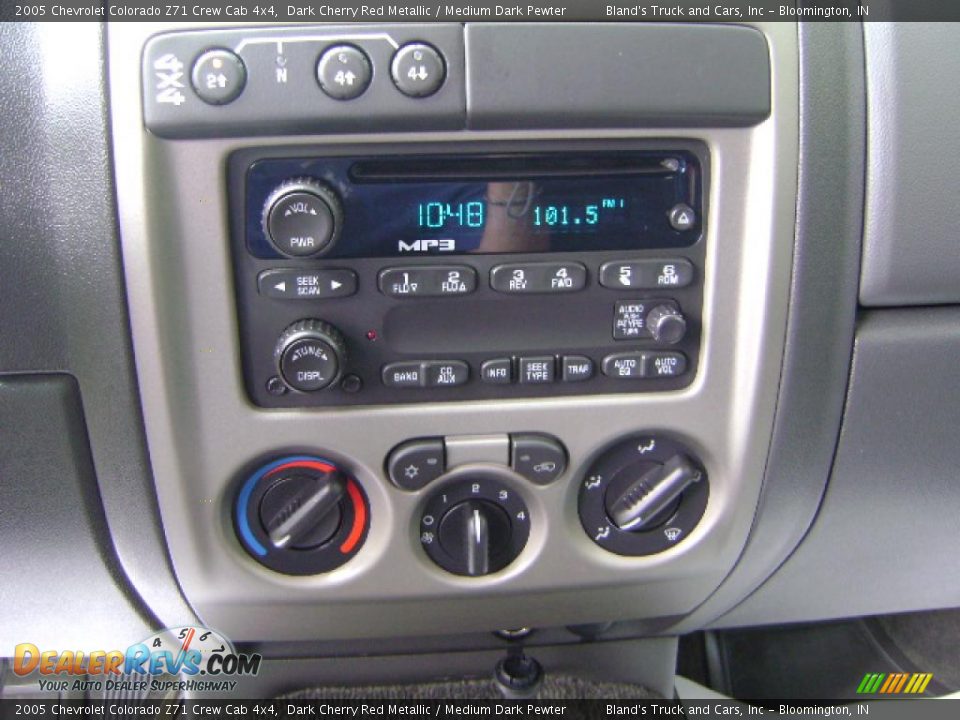 2005 Chevrolet Colorado Z71 Crew Cab 4x4 Dark Cherry Red Metallic / Medium Dark Pewter Photo #20