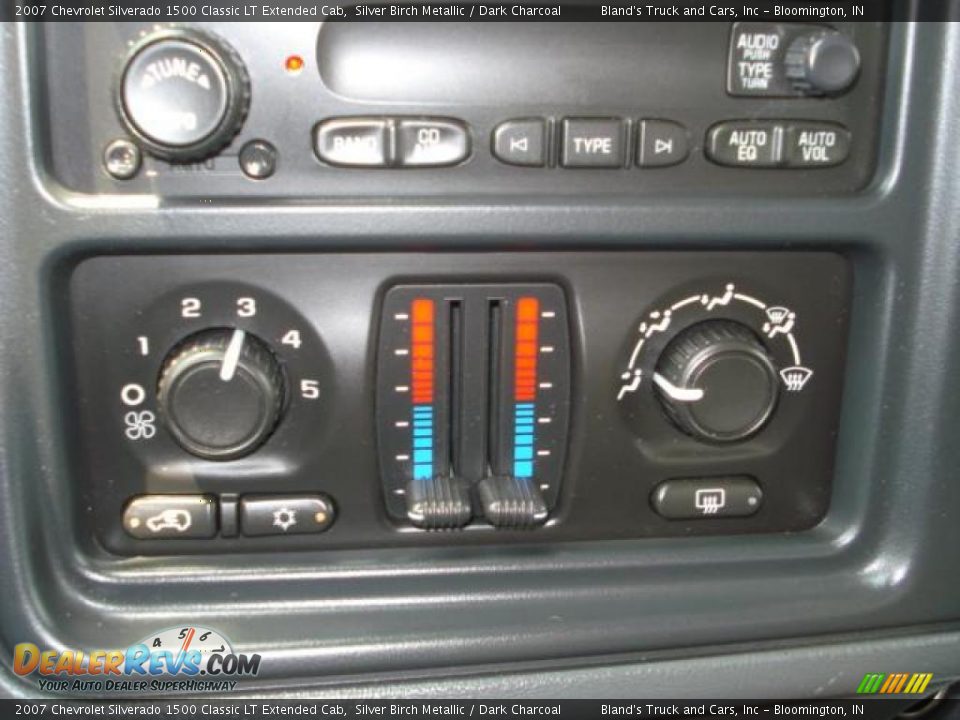 2007 Chevrolet Silverado 1500 Classic LT Extended Cab Silver Birch Metallic / Dark Charcoal Photo #21