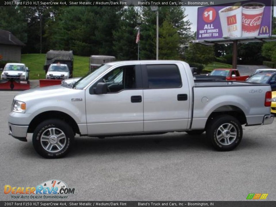 2007 Ford F150 XLT SuperCrew 4x4 Silver Metallic / Medium/Dark Flint Photo #2