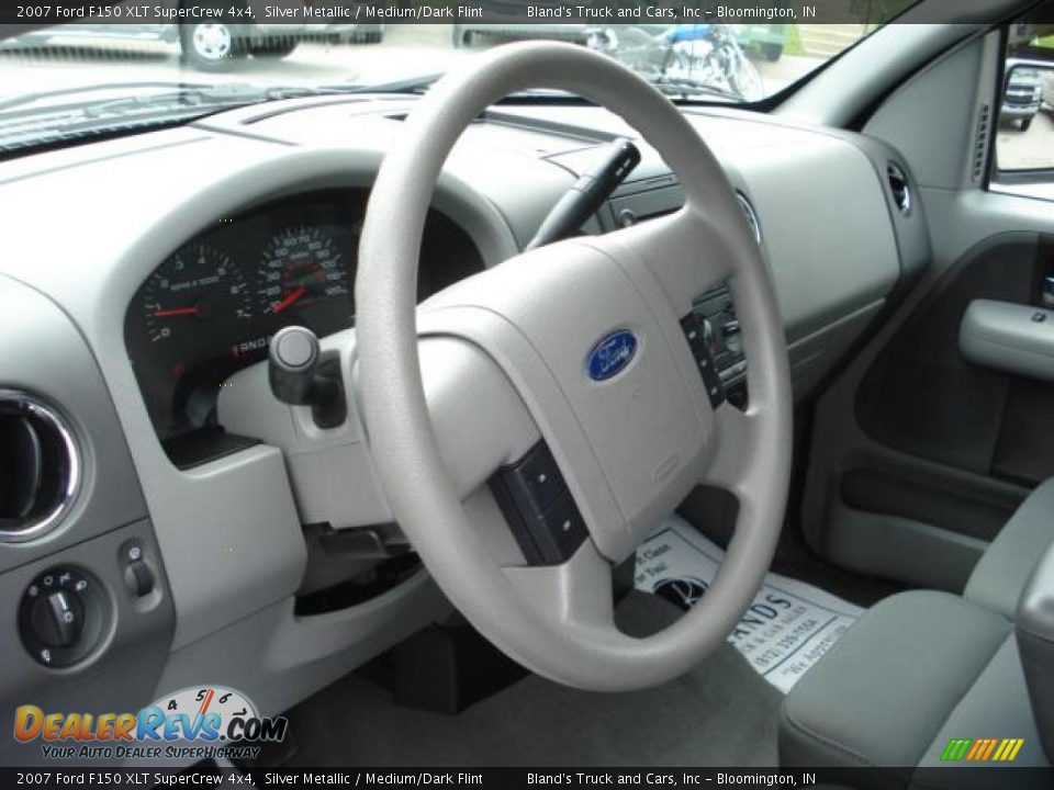 2007 Ford F150 XLT SuperCrew 4x4 Silver Metallic / Medium/Dark Flint Photo #8