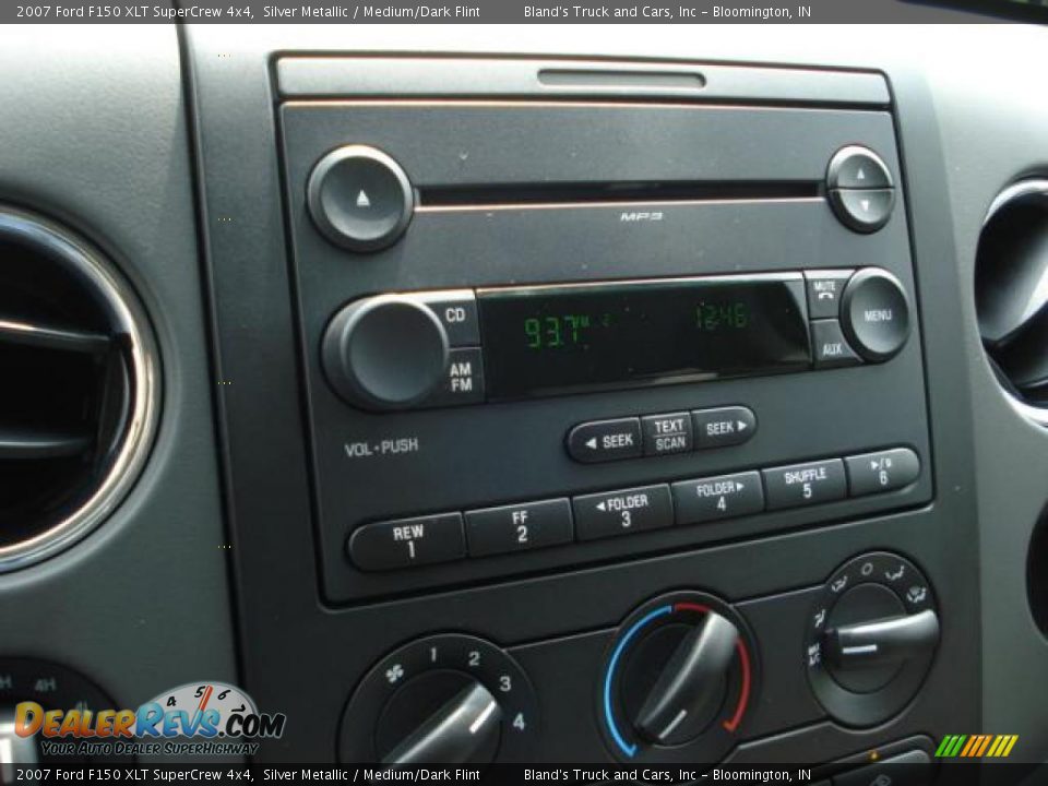 2007 Ford F150 XLT SuperCrew 4x4 Silver Metallic / Medium/Dark Flint Photo #18