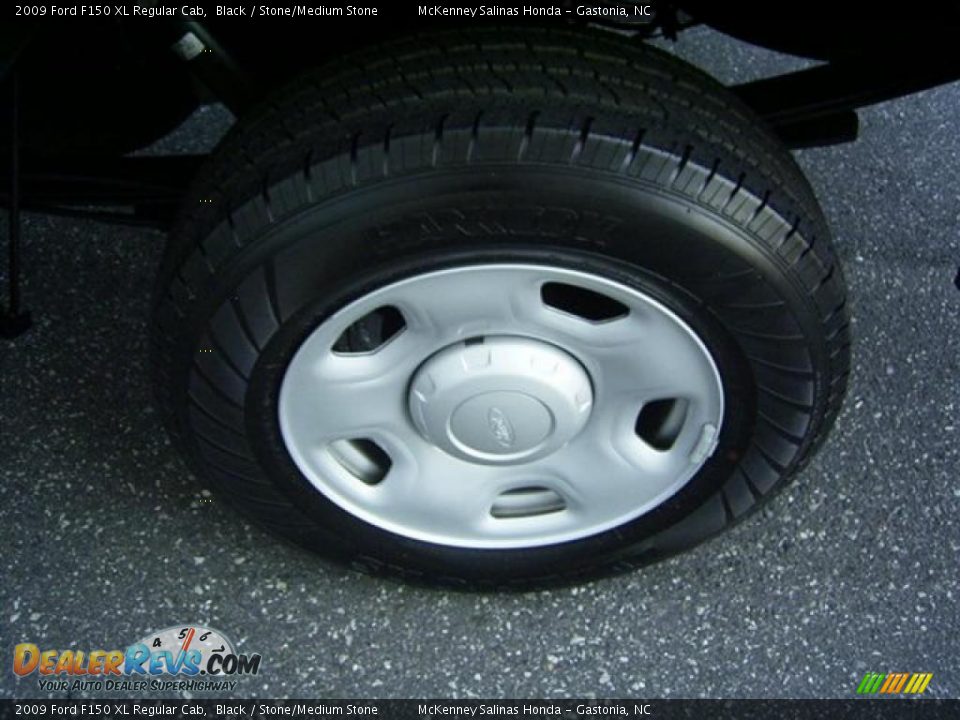 2009 Ford F150 XL Regular Cab Black / Stone/Medium Stone Photo #4