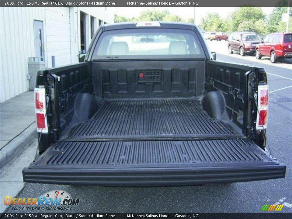 2009 Ford F150 XL Regular Cab Black / Stone/Medium Stone Photo #7