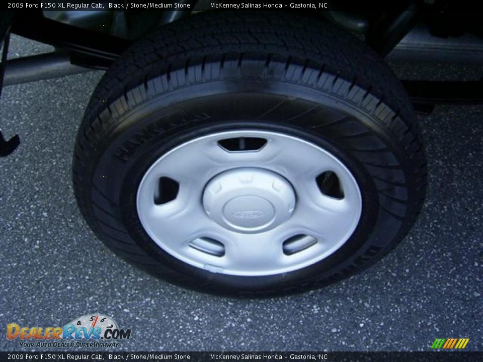 2009 Ford F150 XL Regular Cab Black / Stone/Medium Stone Photo #9