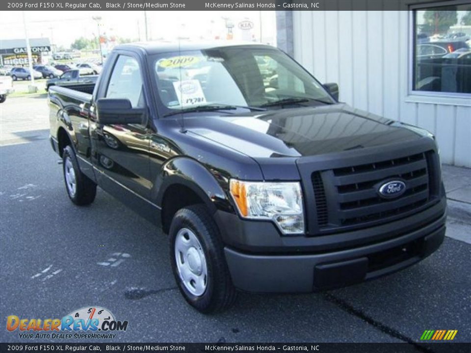 2009 Ford F150 XL Regular Cab Black / Stone/Medium Stone Photo #12