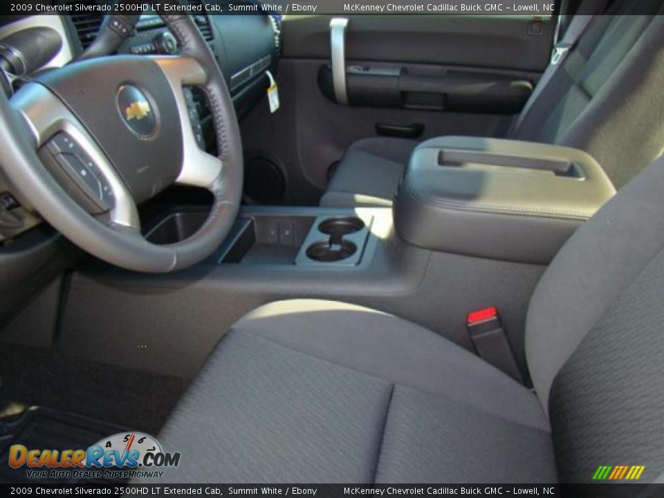 2009 Chevrolet Silverado 2500HD LT Extended Cab Summit White / Ebony Photo #7