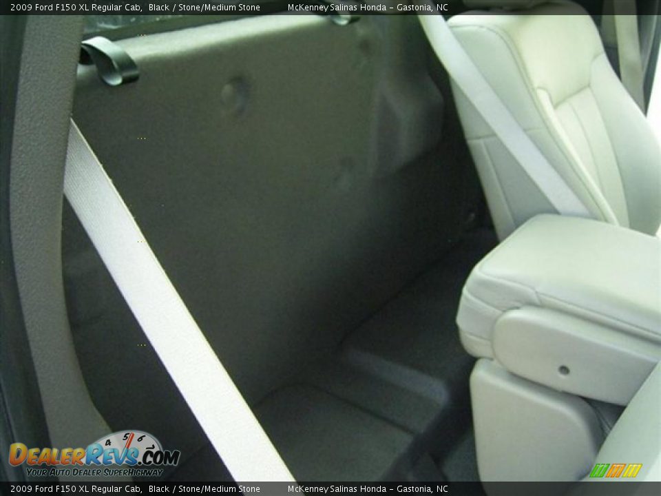 2009 Ford F150 XL Regular Cab Black / Stone/Medium Stone Photo #26