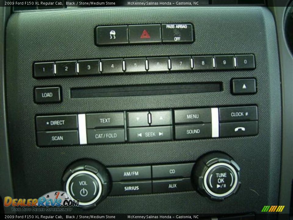 2009 Ford F150 XL Regular Cab Black / Stone/Medium Stone Photo #29